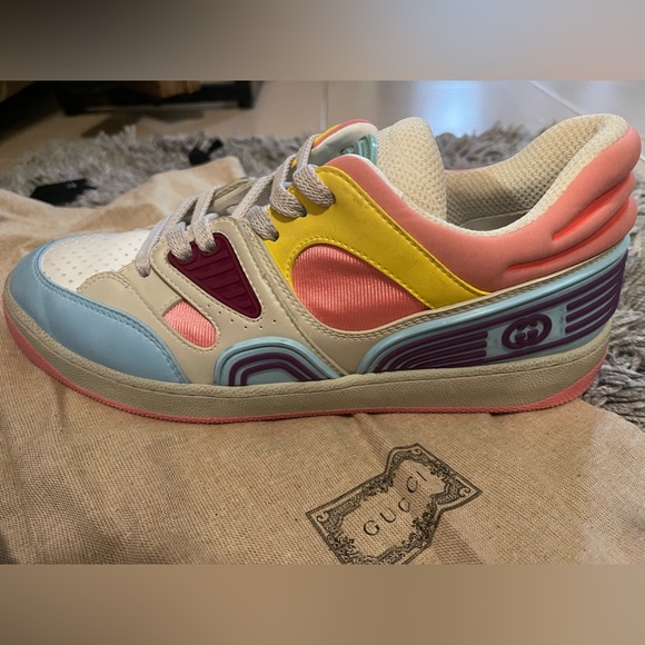 Gucci Basket Sneakers (authentic) - Picture 6 of 9